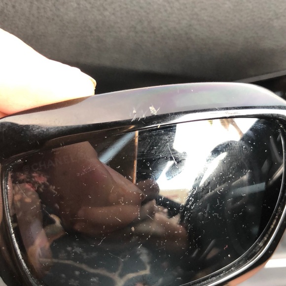 Authentic Chanel Mother of Pearl sunglasses - Picture 3 of 8